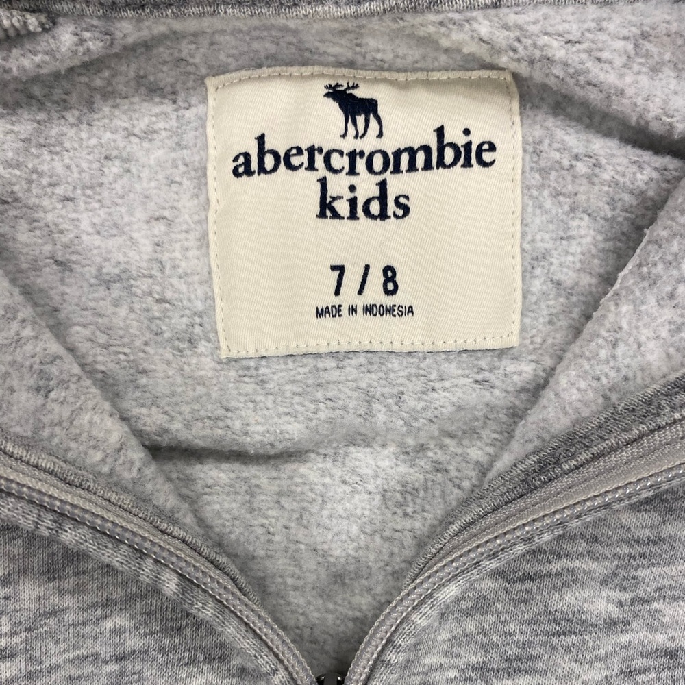 Abercrombie Kids girls zip up hoodie. Size 7/8. - Picture 3 of 3
